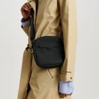 Kép 4/4 - Tretorn PU Crossbody fekete táska - Jet Black 